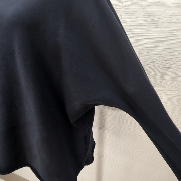 Frank & Eileen Effie Funnel Neck Capelet Black Sz Medium Raw Hem Edges Side Slit - Picture 8 of 11